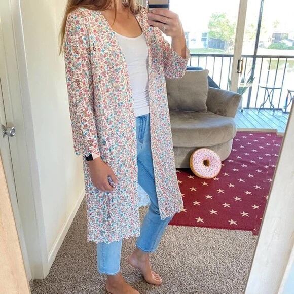 Catherine Malandrino | Floral Lace Long Sleeve Open Layering Duster Cardigan - Picture 9 of 9
